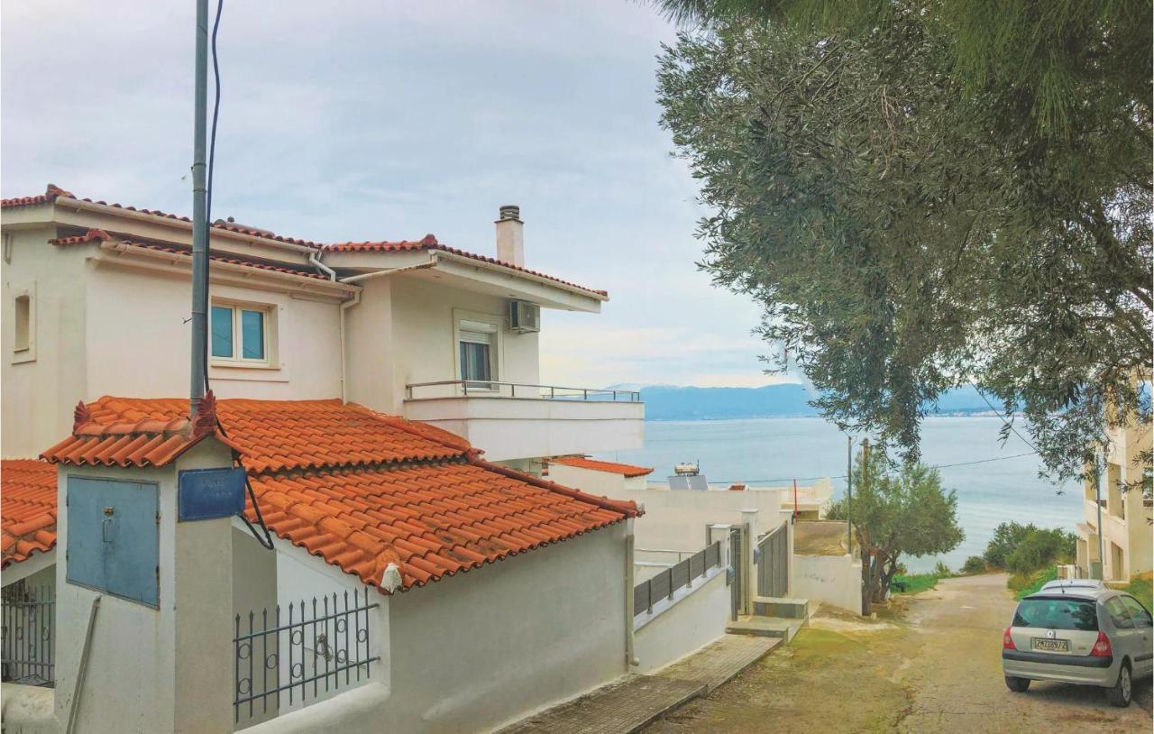 Amazing Home In Chalkida With Wifi Ngoại thất bức ảnh