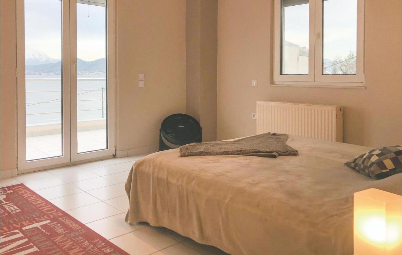 Amazing Home In Chalkida With Wifi Ngoại thất bức ảnh